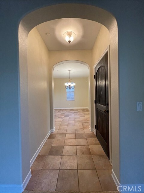 Building Photo - 20 Arborside