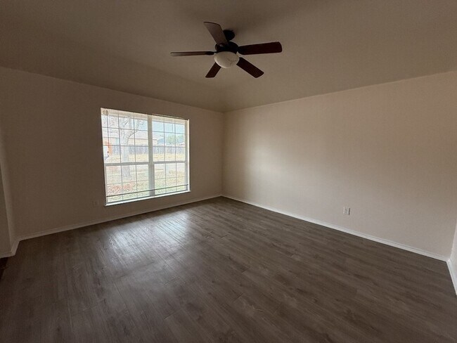 Foto del edificio - 2224 Hummingbird Way