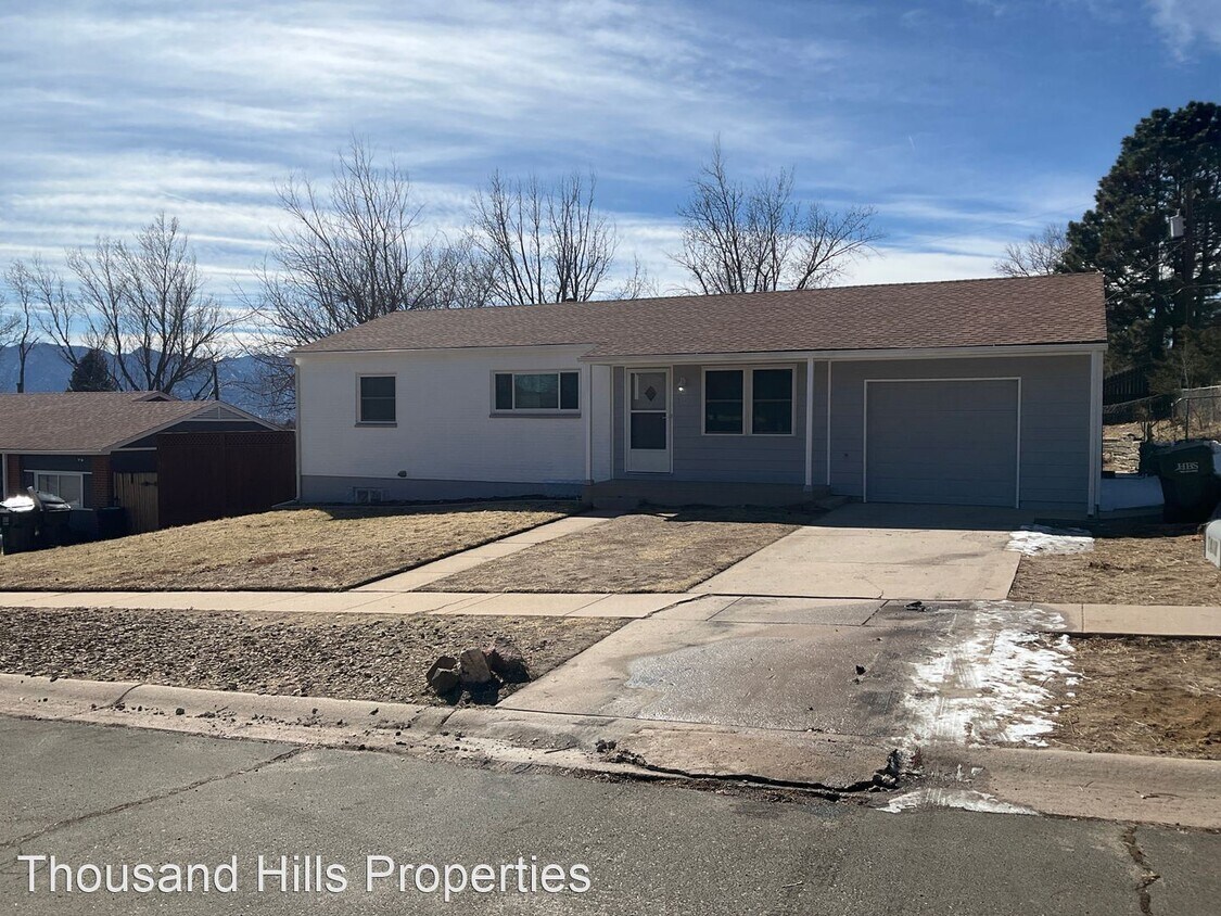 Foto principal - 4 br, 2 bath House - 1418 Baylor Drive