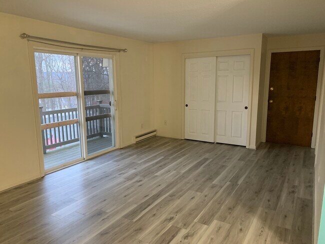 Photo - 35 Seminary Hill Rd House