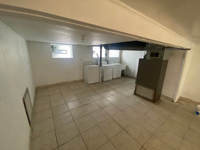Basement - 14228 Bayes Ave