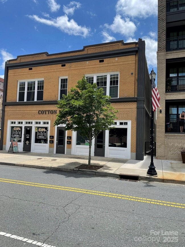 Building Photo - 141 W Main Ave