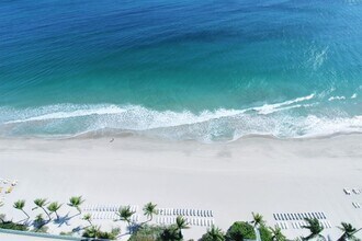 Building Photo - 3900 Galt Ocean Dr