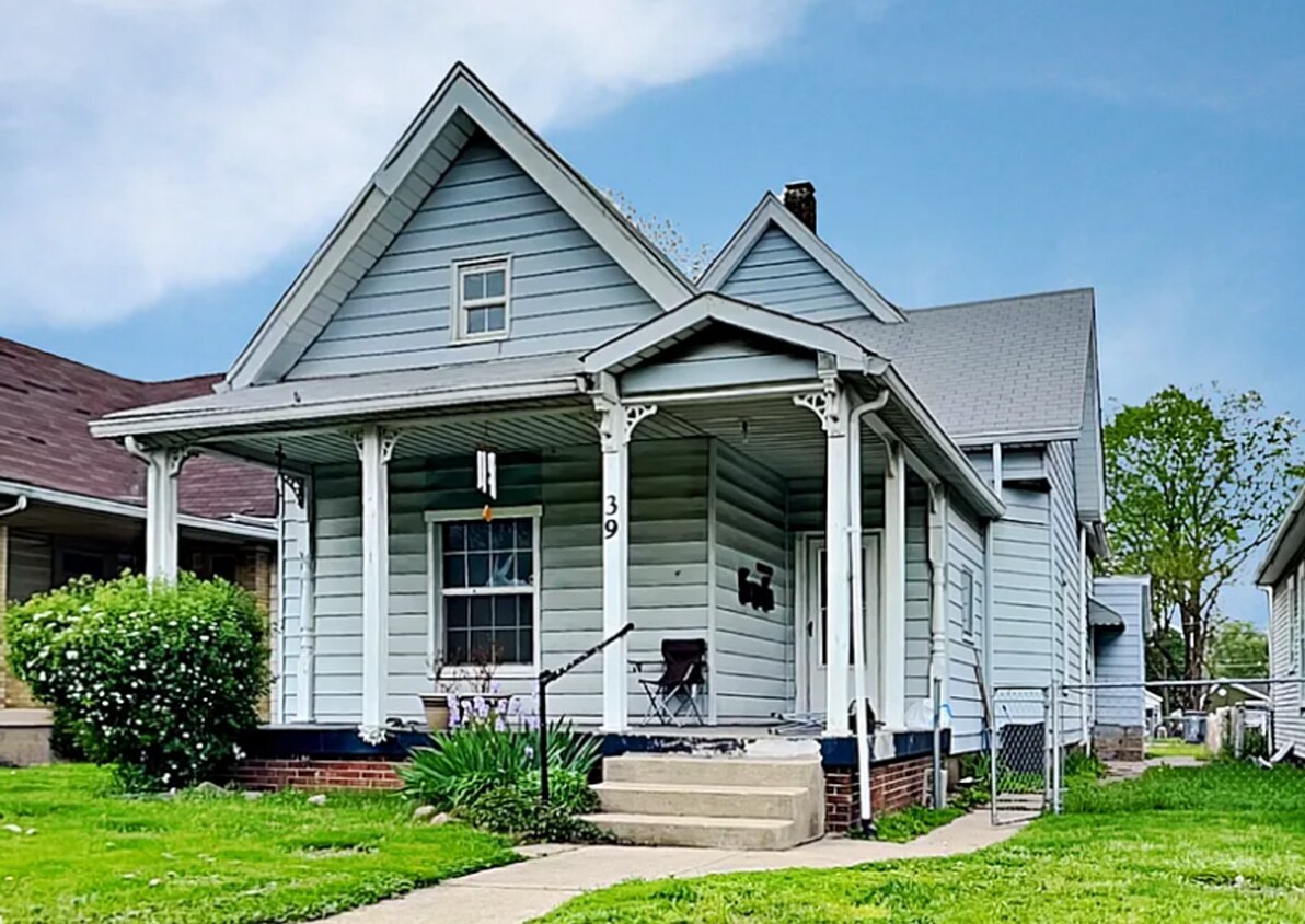 Foto principal - 39 N Belmont Ave