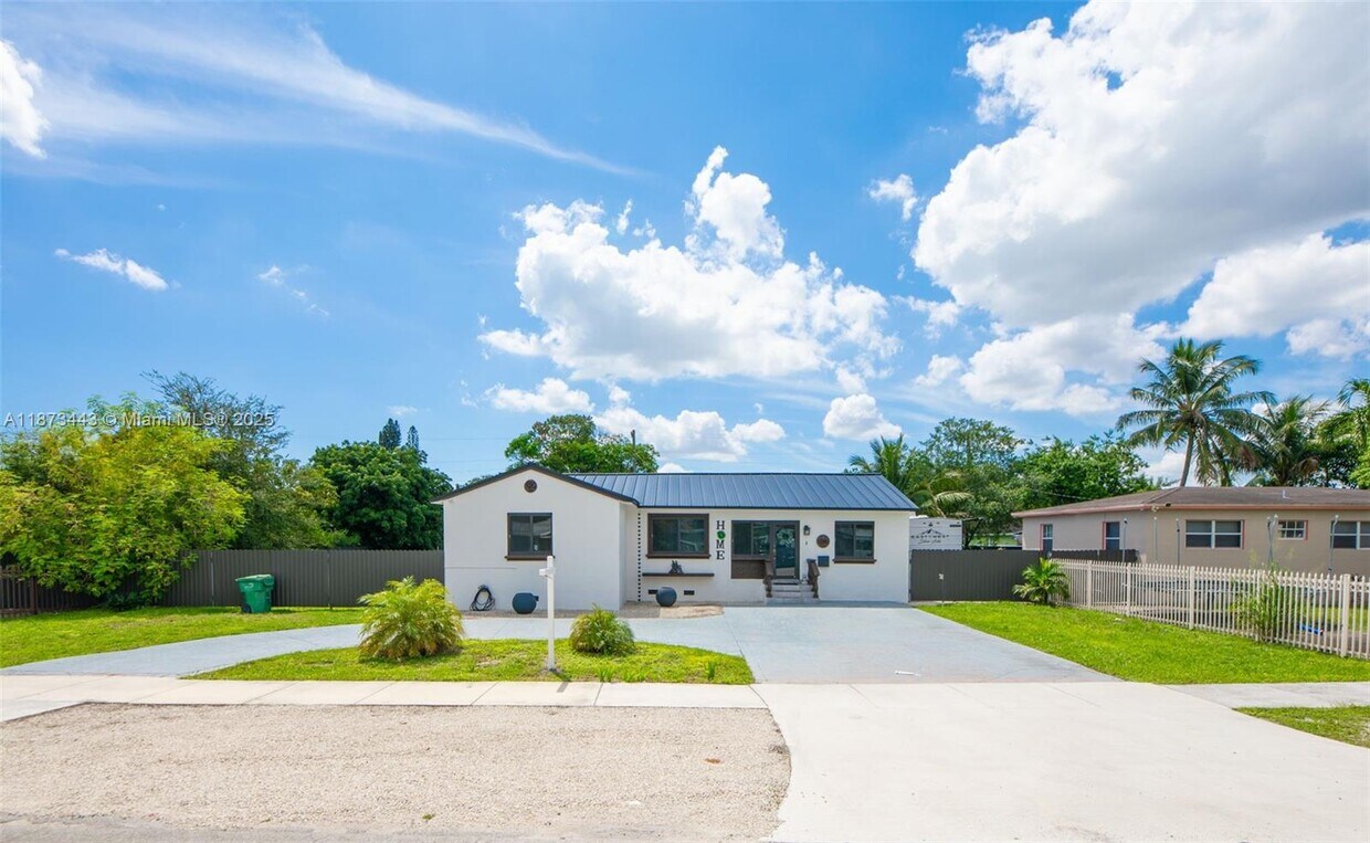 Foto principal - 1240 Peri St