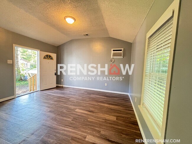 Foto del edificio - Text the Leasing Team at 901-820-4367 to S...