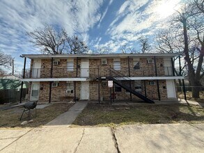 Building Photo - 1016 N 12th St