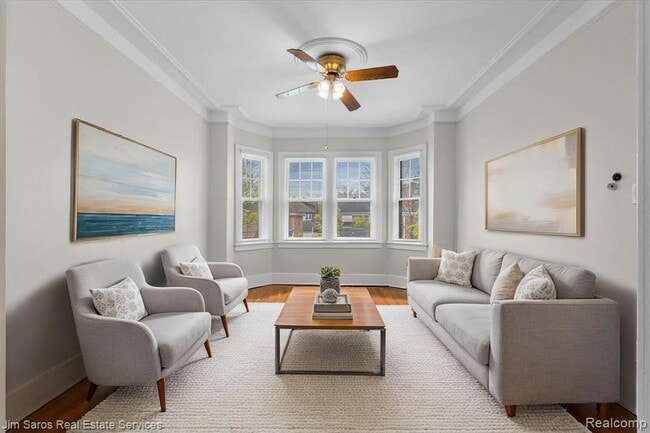 Foto del edificio - 981 Beaconsfield Ave