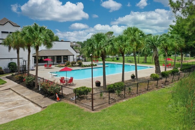 Building Photo - Arcadia at Westheimer