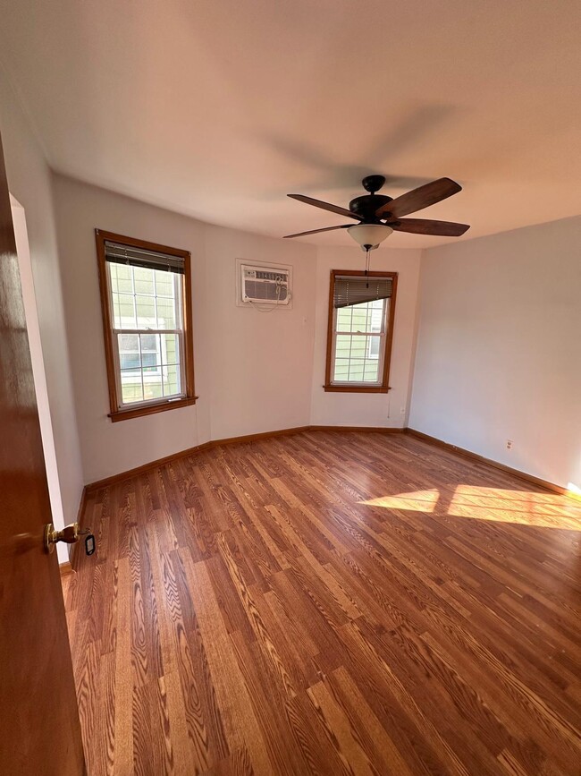 Building Photo - 181 Avenue C