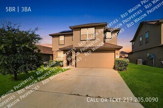 Building Photo - 8106 Chestnut Blue