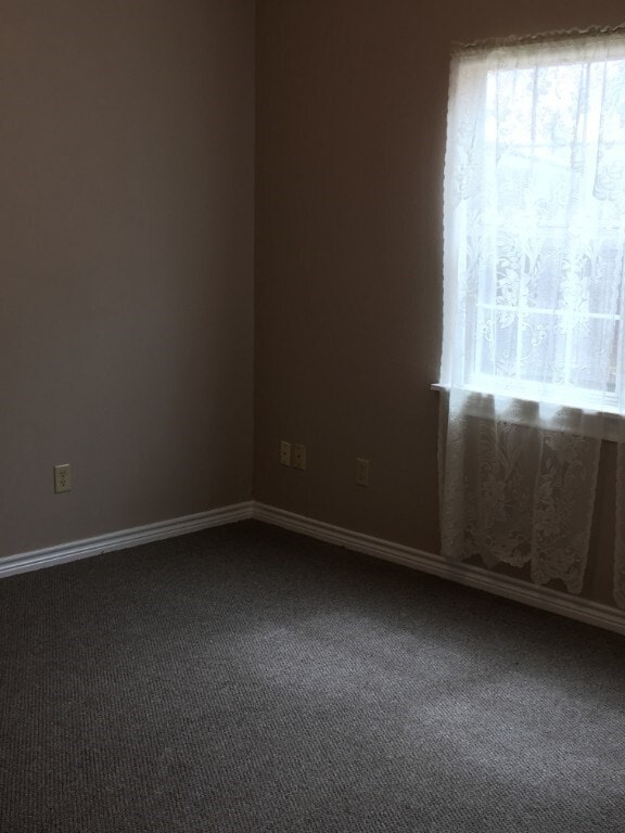 Building Photo - 838 Tangle Oaks Dr