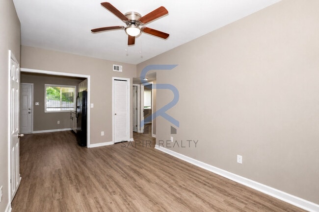 Building Photo - 359 Lanier St NW