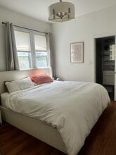 Building Photo - 326 High Park Av