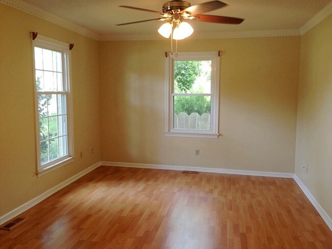 Building Photo - 1128 Kittery Dr