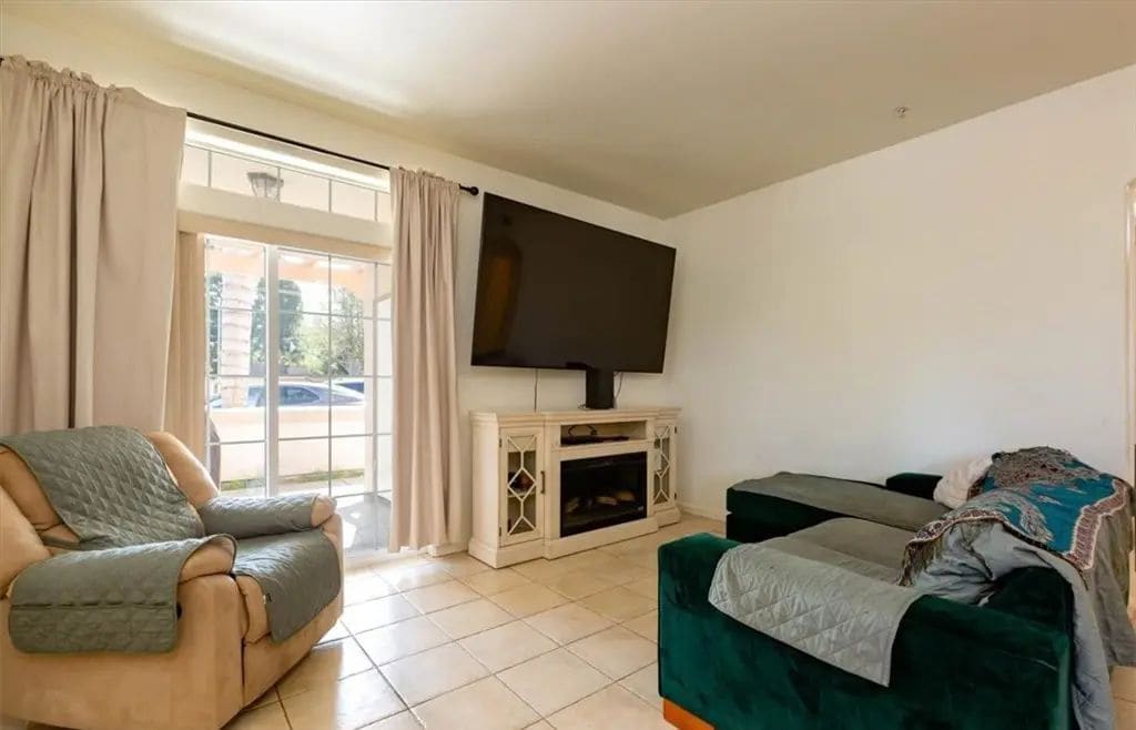 Foto principal - Santa Maria, CA