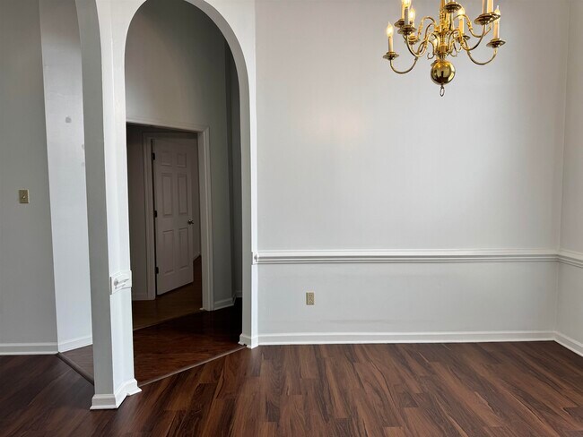 Foto del edificio - 783 N Ericson Rd