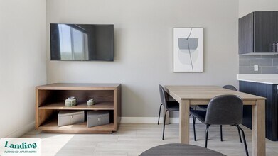 Building Photo - 10000 W Missouri Ave