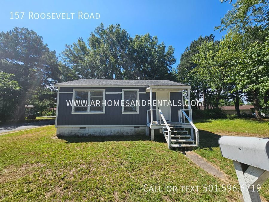 Primary Photo - 157 roosevelt st | $795 | 2 beds, 1 bath