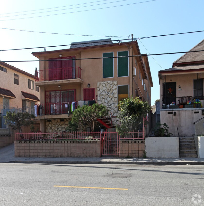 Foto del edificio - 717 Grand Ave