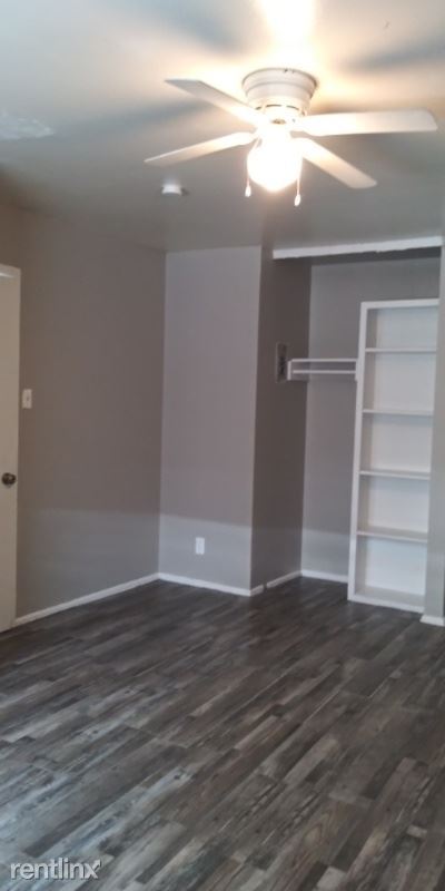 Building Photo - 1 br, 1 bath Apartment - 6218 S New Braunfels