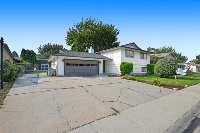 Foto del edificio - 10763 W Hinsdale St