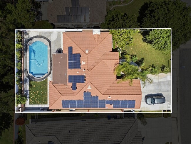 Building Photo - 10721 Loughton Ave