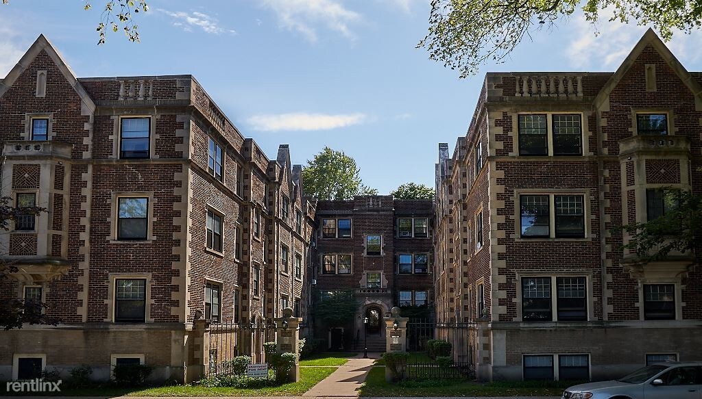 Foto principal - 1 br, 1 bath Apartment - 1400 Central St 203