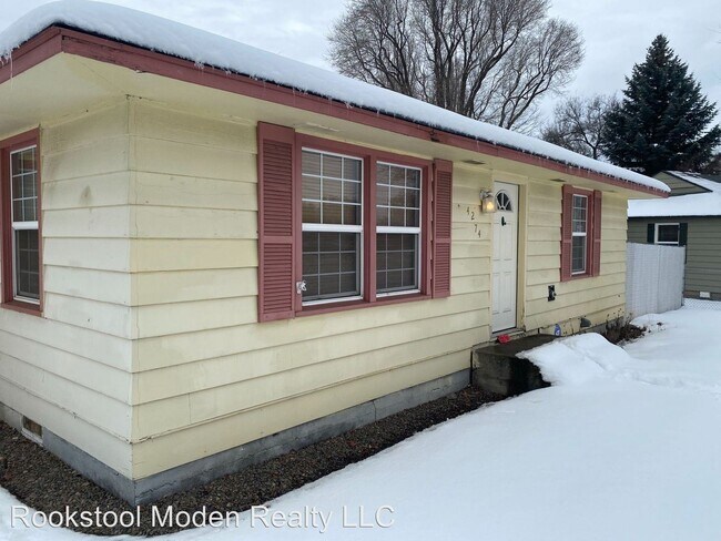 Foto del edificio - 2 br, 1 bath House - 4274 Clinton