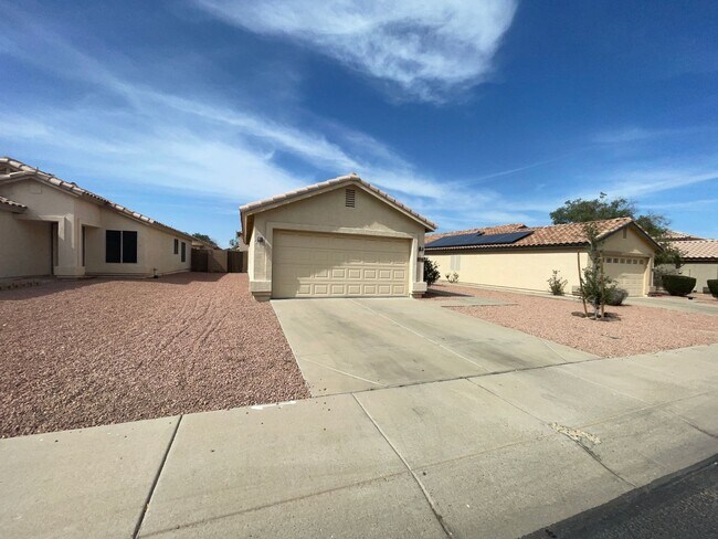 Foto del edificio - READY TO VIEW NOW! Gorgeous Remodeled Home in El Mirage