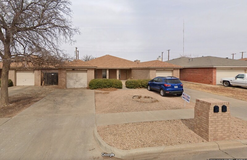 Foto principal - 2616 81st St