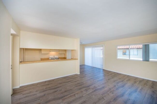 Building Photo - Now Available
