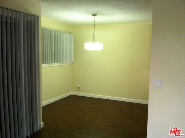 Building Photo - 4644 Park Granada