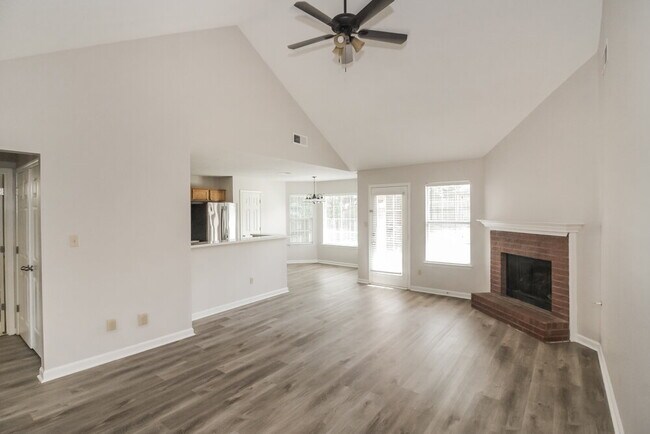 Foto del edificio - 6987 Country Walk Dr
