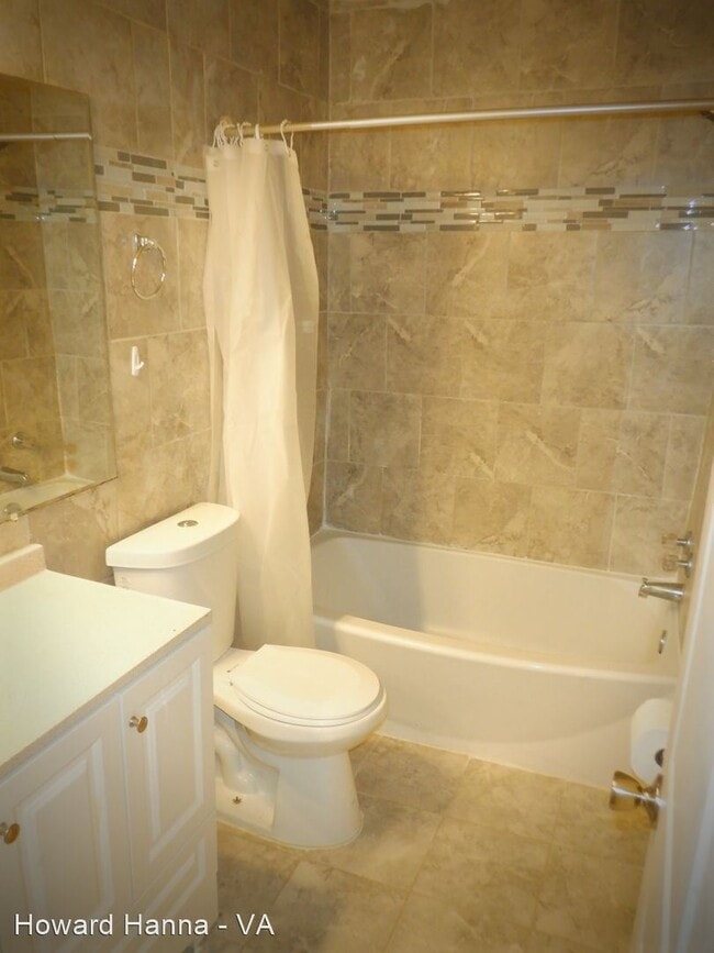 Building Photo - 3 br, 2.5 bath House - 3428 Landstown Ct.
