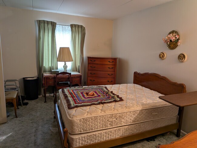 Foto del edificio - 33 W Chester Pike