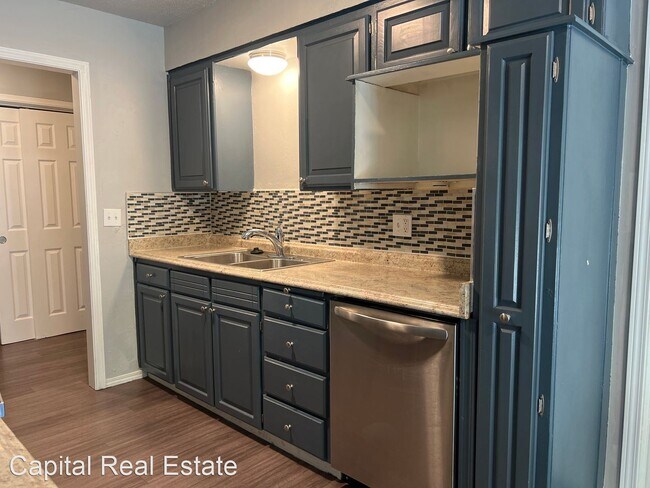 Building Photo - 3 br, 2 bath House - 4805 Elmview Drive