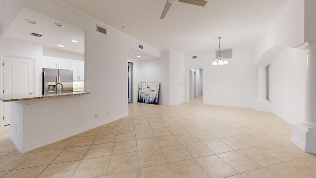 Building Photo - 14065 Black Beauty Dr