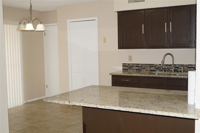 Building Photo - 1217 Blanco Ln