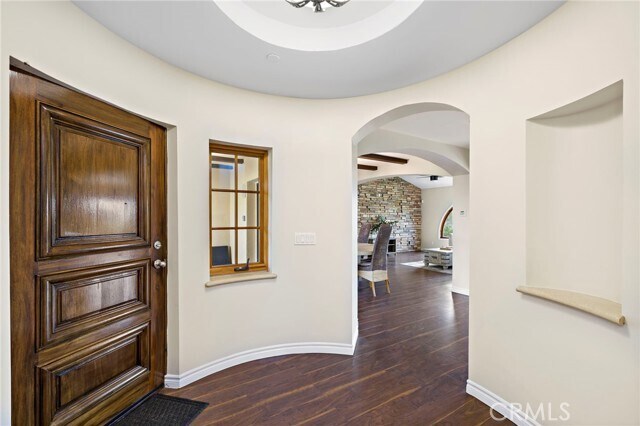Building Photo - 1609 S Ola Vista