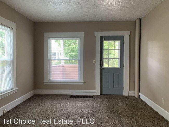 Building Photo - 1 br, 1 bath House - 1023-1 N. Walnut