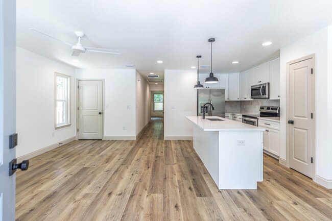 Foto del edificio - 207 Hudson Cir