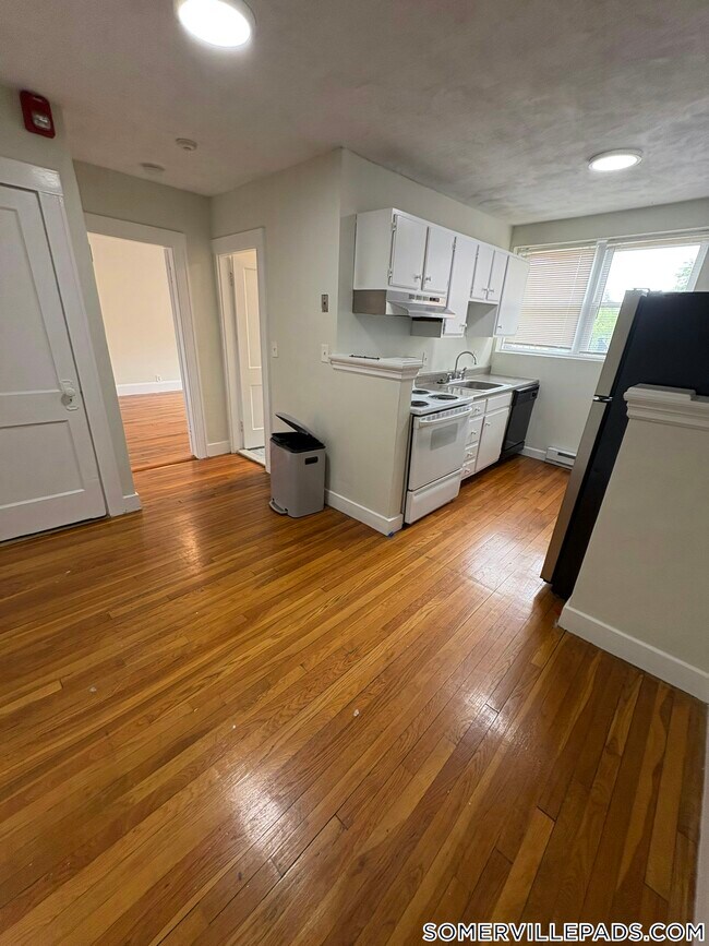 Foto del edificio - 402 Highland Ave