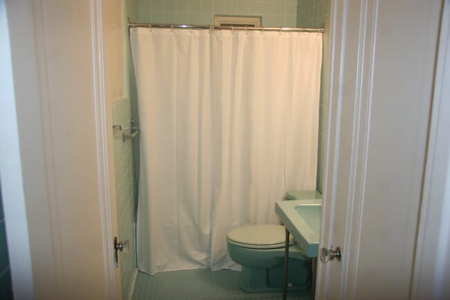 Foto del edificio - 215 Lincoln St