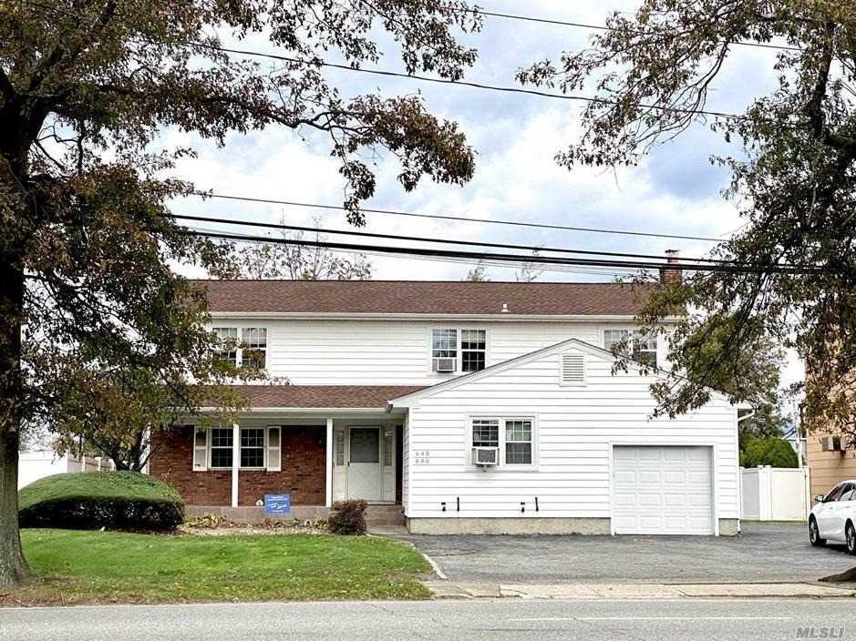 Primary Photo - 646 Old Country Rd