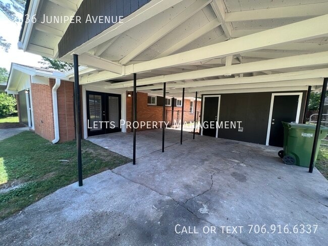 Building Photo - 3 Bed RENTAL READY NOW!