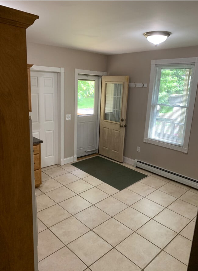 Back entrance - 1744 Farmington Ave