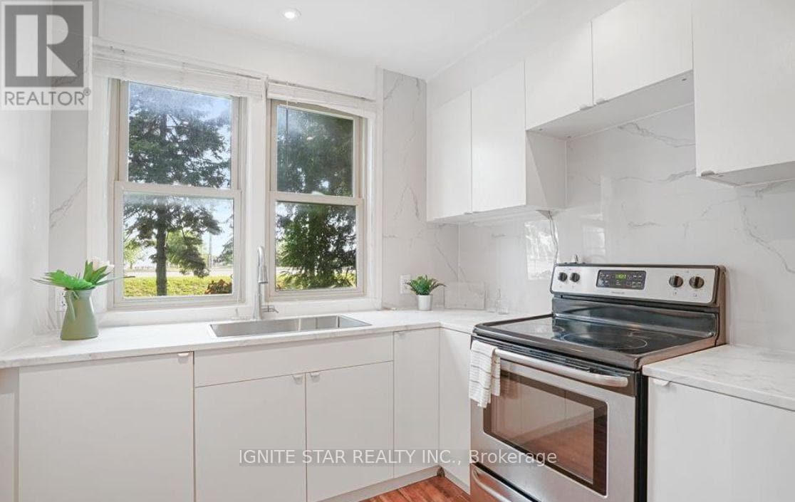 Photo principale - 1136 Bronte Rd