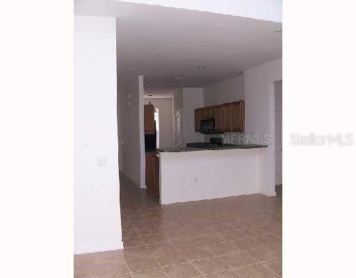 Building Photo - 4990 Poolside Dr