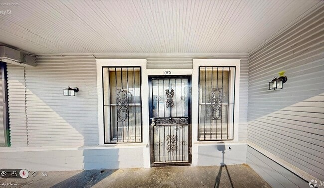Photo - 1075 Kney St House